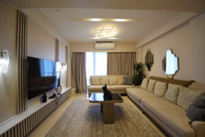 2Bed 2Bath Luxury Apartment – Osu Accra