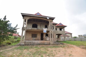 7 Bedroom 7 Bathroom uncompleted home – Oyibi – Opposite Appolonia City