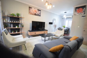 2 Bed 1 Bathroom Townhome – Tema Community 25