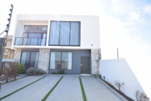 2 Bed 2 Bathroom Beachfront Views – Prampram