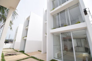 4 bedroom 4 bathroom – North Dzorwulu Accra Nr Fiesta Royal